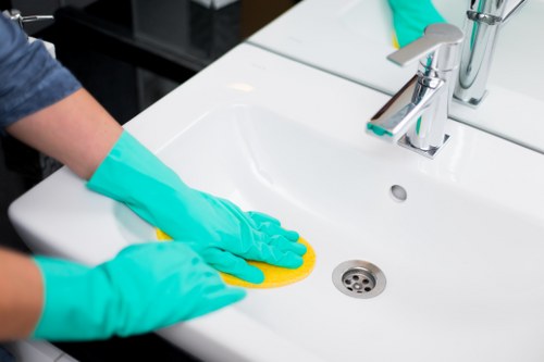 Local carpet cleaning service in Islington for stain and odour removal